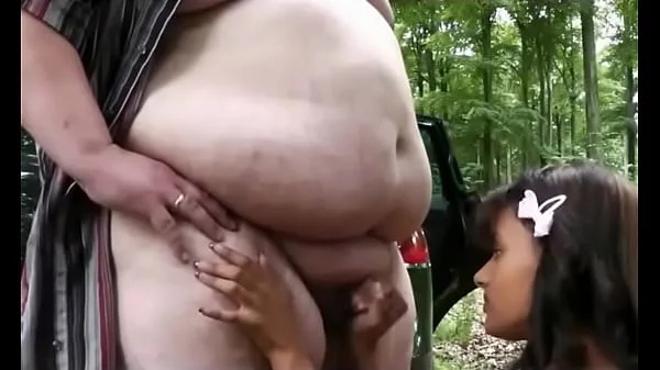 Young girl Pussyperle gets facial by old fat guy with small dick